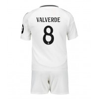 Dětský fotbalový dres Real Madrid Federico Valverde #8 2024-25 Domácí Krátký Rukáv (+ trenýrky)